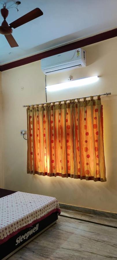 Sangeeta'S Homestay Jagdalpur Exterior photo