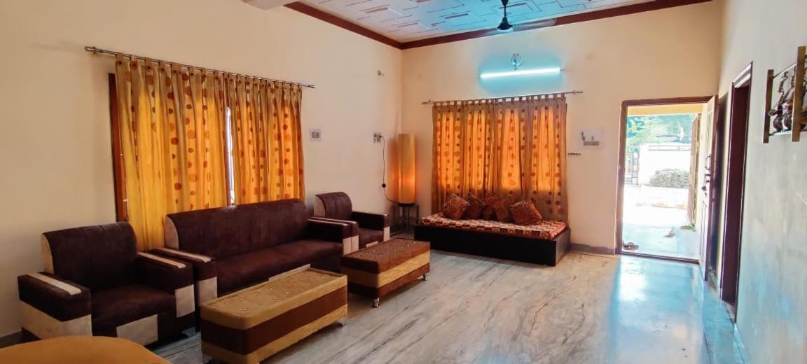 Sangeeta'S Homestay Jagdalpur Exterior photo